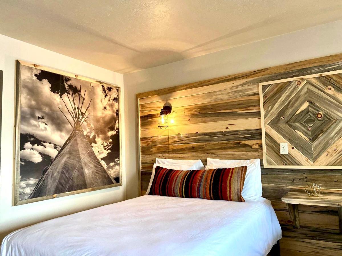 Horseshoe Bend Motel Lovell 外观 照片
